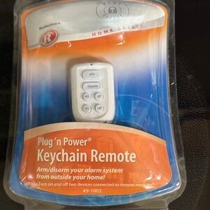 Radio Shack Plug 'n Power Keychain Remote